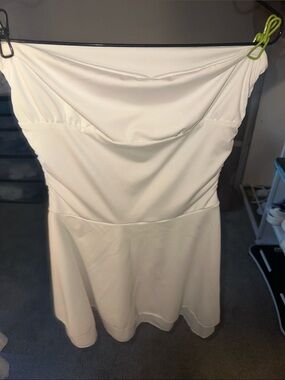 Strapless Cream Prom Dress with Sweetheart Drape
